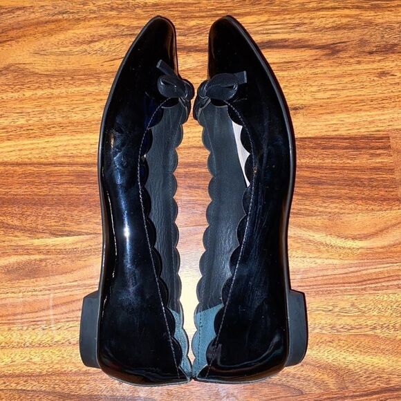 Kate Spade Black Scalloped Flats Patent Leather Pointed Toe - Picture 6 of 7